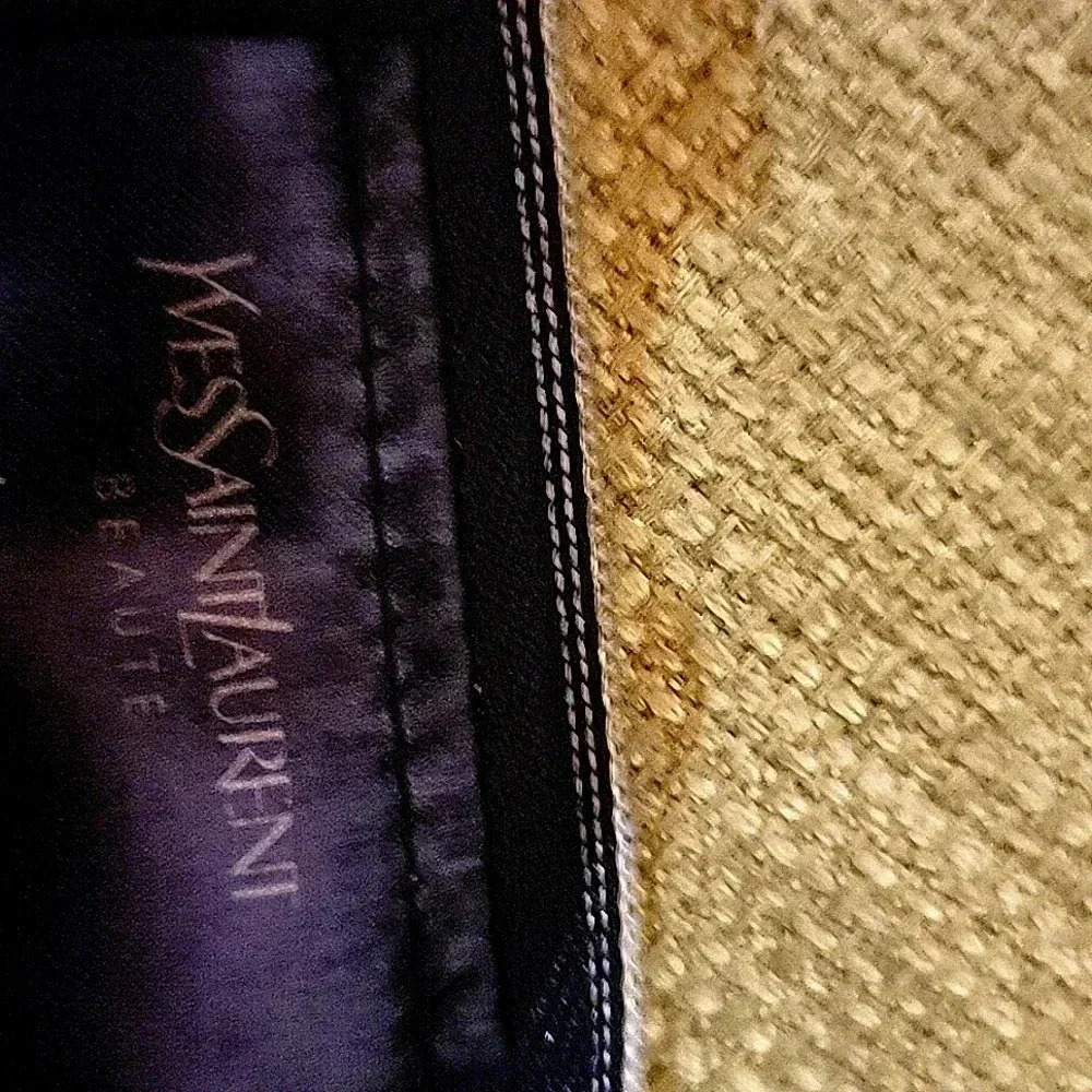 Ysl Parfume Clutch Patent Leather View 4
